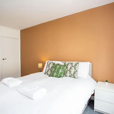 Apartment Vacant Nests Spacious Front Street Fingland